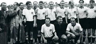 FIFA, World Cup, 1954, Switzerland , winners team, champions, west germany, final match, photo.