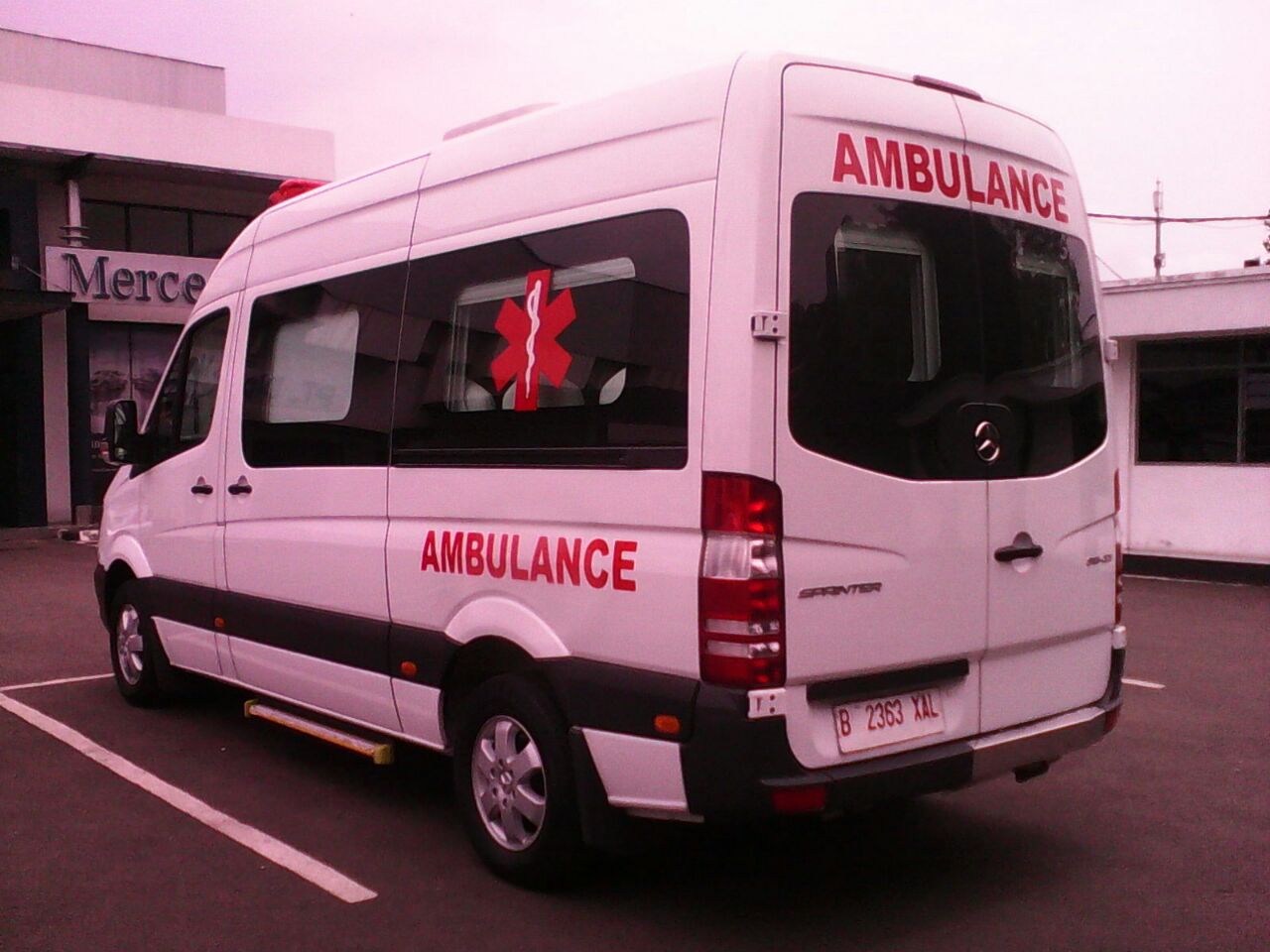 Karoseri Ambulance Sprinter A2 VIP 315 CDI Mercedes Benz