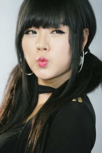 4 Hwang Mi Hee - P&I 2012 [Part 2]-very cute asian girl-girlcute4u.blogspot.com