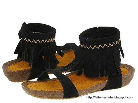 Fallen schuhe:fallenschuhe-336594