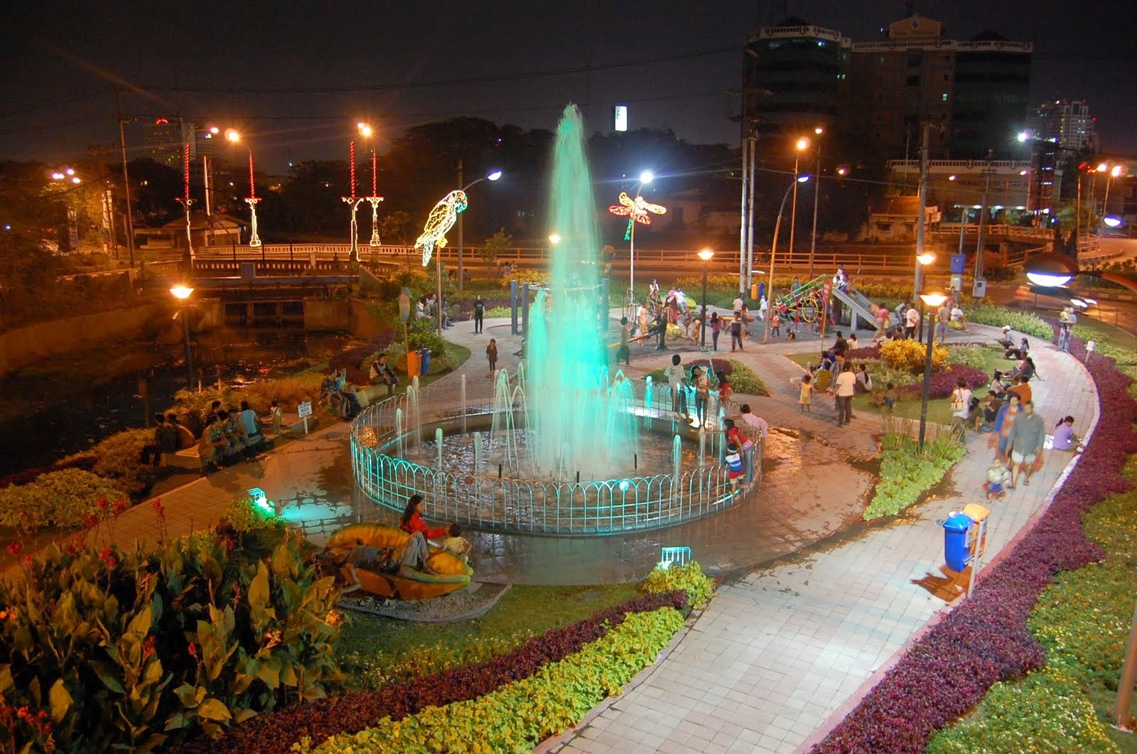 Taman Bungkul Surabaya