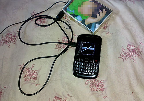Ajal Remaja Terkena Letrik Ketika Charge Handphone Menggunakan Powerbank