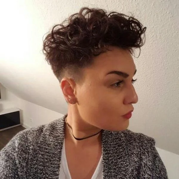 what hairstyle for short hair