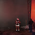 Con apoyo de Bomberos de Retiro y Cauquenes se controló incendio en bodega de forraje en Parral