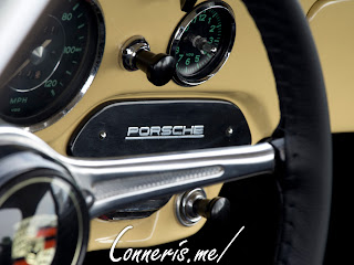 Porsche 356 C Dashboard