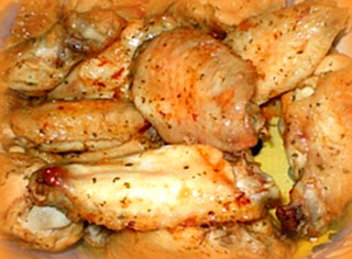 Alitas de pollo adobadas al horno