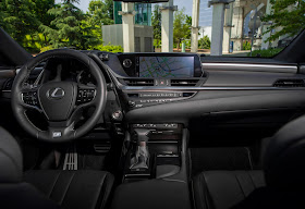 Interior view of 2019 Lexus ES350 F SPORT