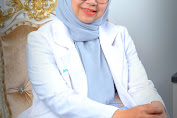 Profil dr. Devi Apriyani Maulinda: Pengalaman Medis di Dunia Industri dan Pendidikan