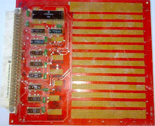 Микросхема программируемого параллельного интерфейса КР580ИК55 (INTEL 8055)