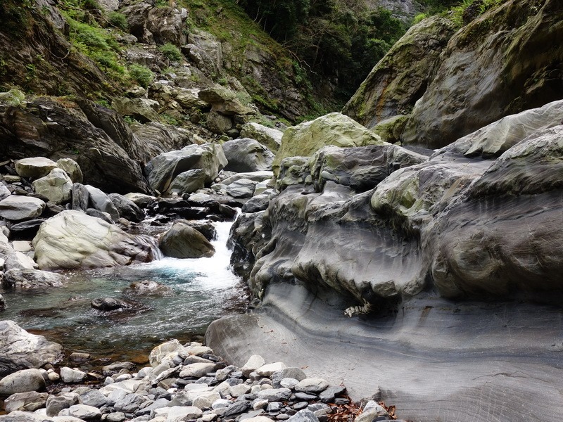2014_0101-0105 萬山神石、萬山岩雕順訪萬頭蘭山_0620