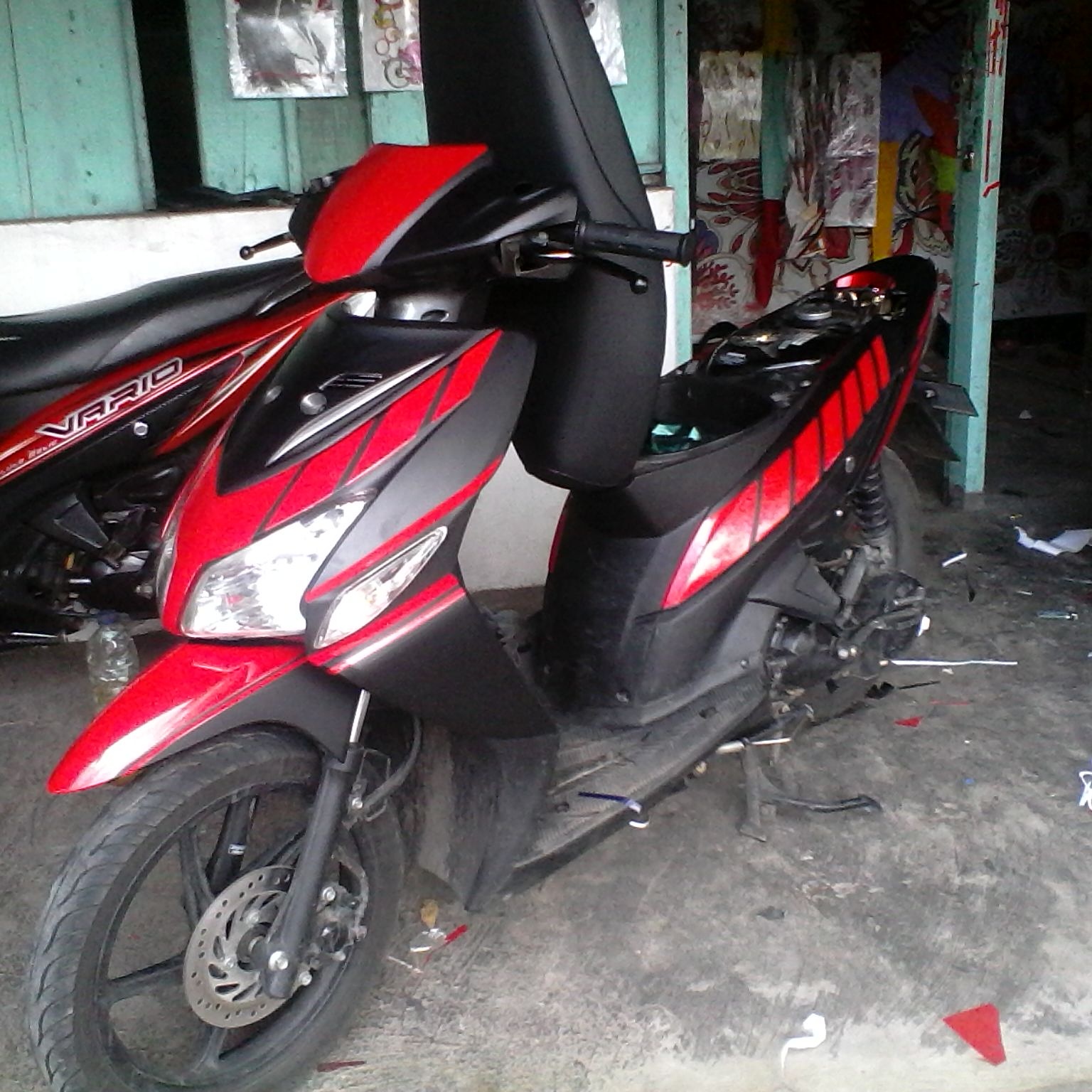 Download Kumpulan 65 Modif Vario 110 Hitam Silver Terlengkap Sodo