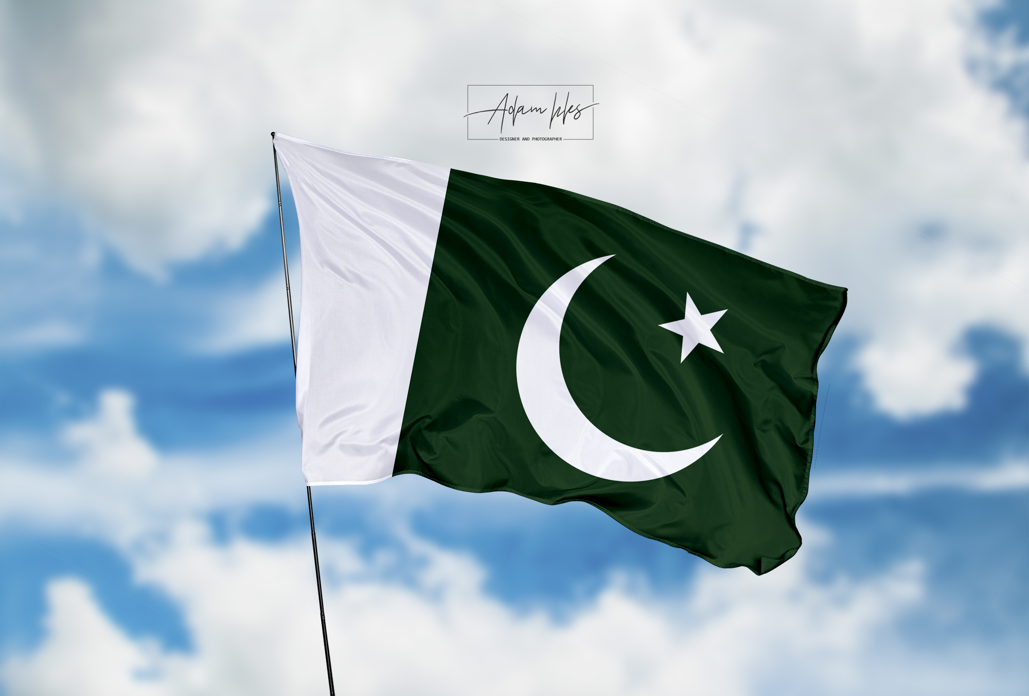 تحميل اجمل خلفية علم باكستان يرفرف في السماء - اجمل خلفيات باكستان الرائعة