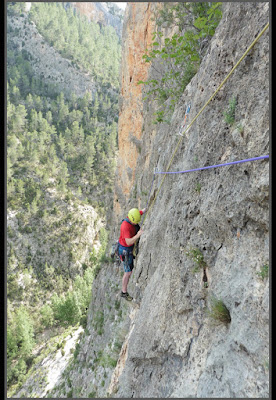 Parados al Sol, Montanejos