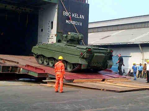 Tank Leopard Tiba di Jakarta Hari Ini  