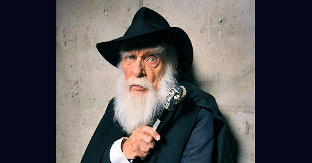 James Randi, Magician, Debunker of Paranormal Claims, Dies at 92