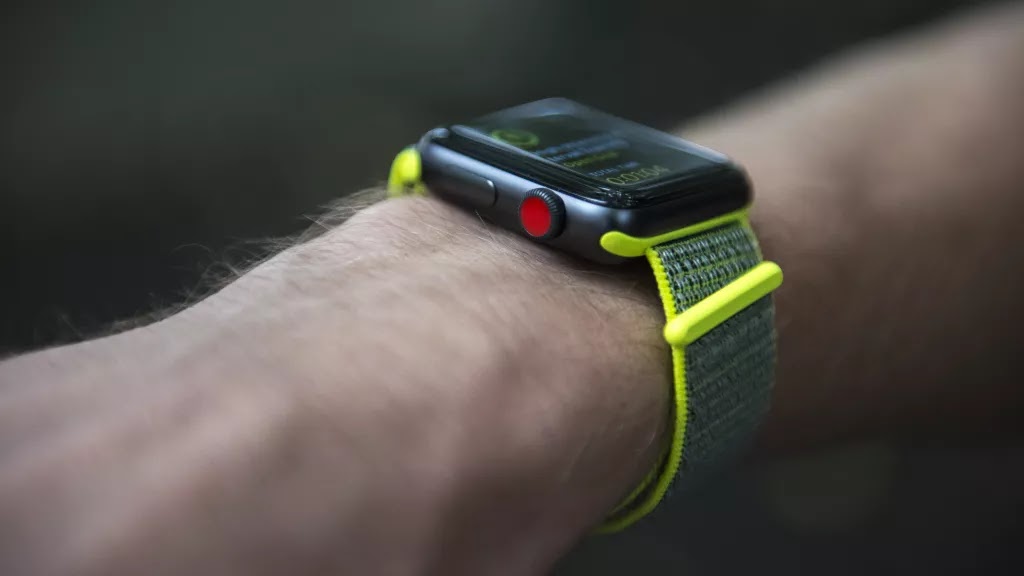 Tech  News: Apple Watch patent to get photography to the wearable gadget what in store