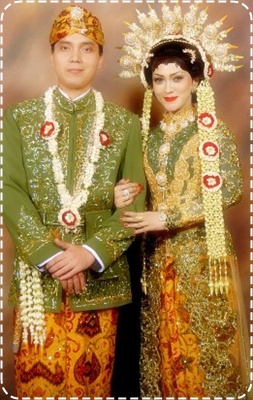  Baju  adat  jawa Tengah Barat Timur Pengantin Pernikahan 