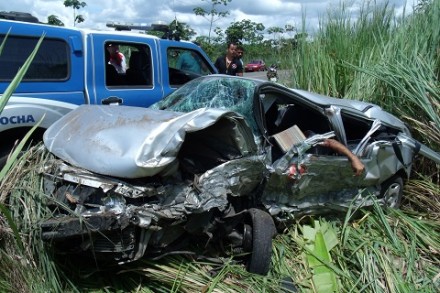 Ubatã: Um morto e dois feridos em acidente na BR-330