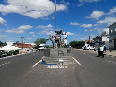 Polícia Civil prende três pessoas em operação em Santana do Ipanema