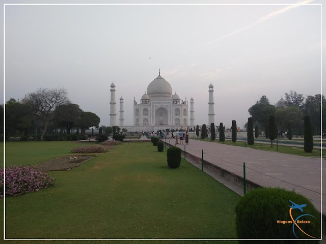 nascer do sol no Taj Mahal