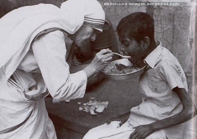 mother teresa mini biography and childhood photos