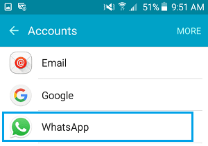 WhatsApp على شاشة الحسابات على هاتف Android