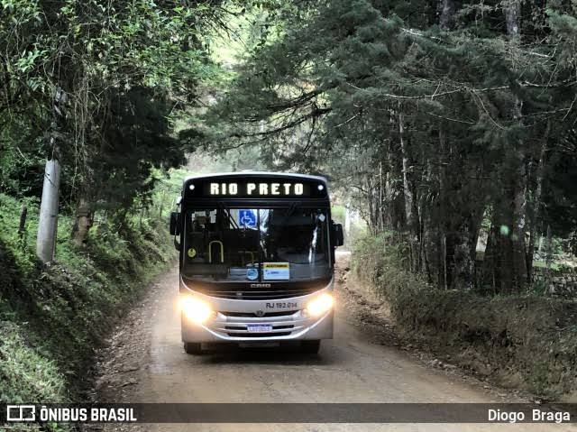 Caminhos da Serra:  Maciço de Itatiaia e Serra da Pedra Selada