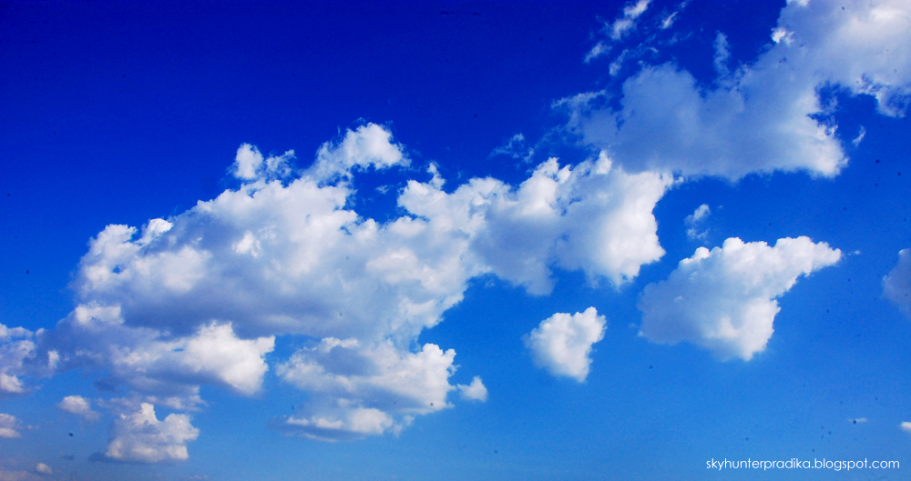  Gambar  Awan Langit  Biru  Sky Hunter Diskripsi Foto Ambil 