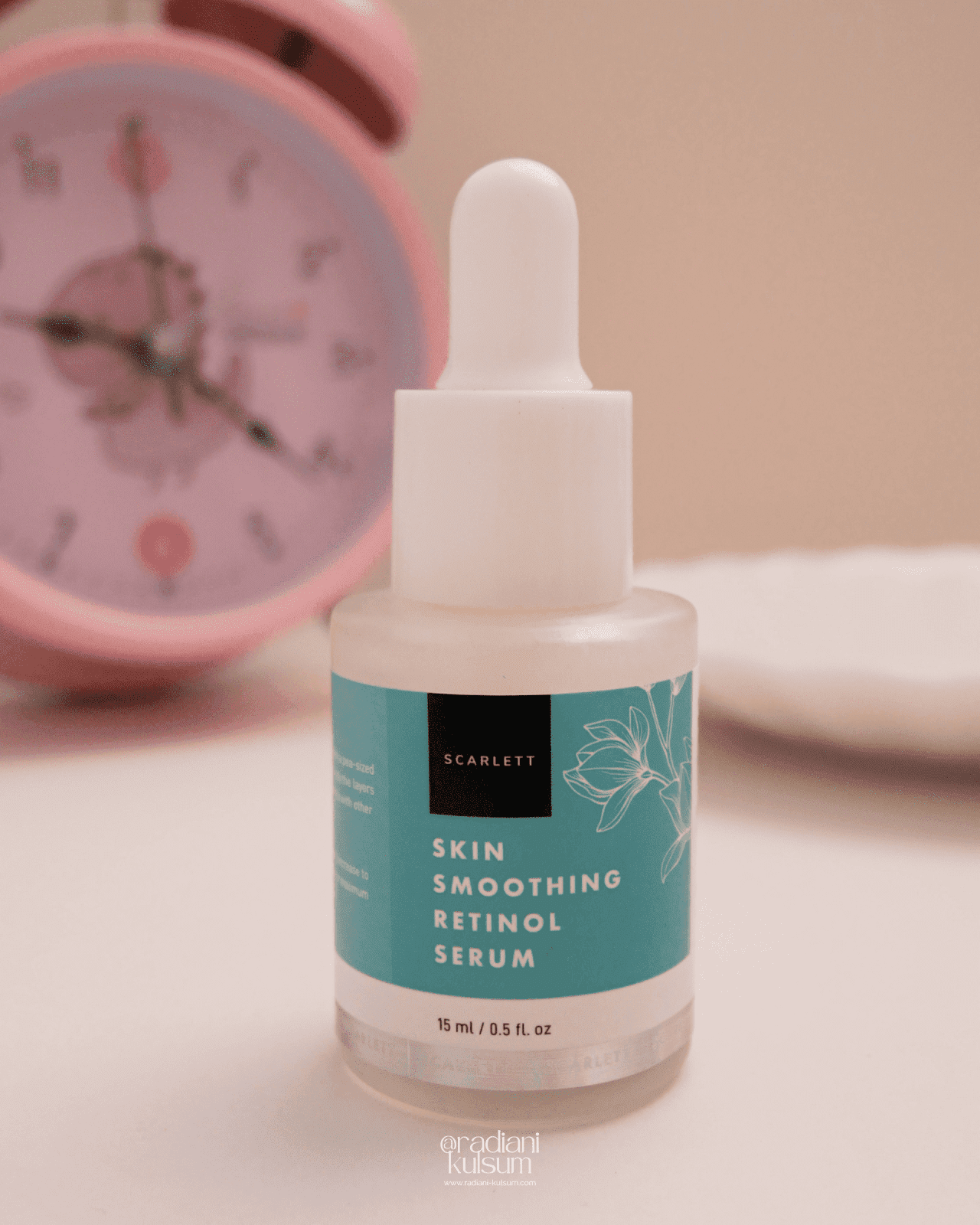 Scarlett Skin Smoothing Retinol Serum