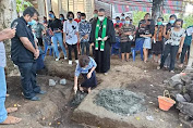 Waket WKI  GMIM  Pnt Juyeta PA Runtuwene (JPAR) Letakkan Batu Pertama Pembangunan Pastori Bailang