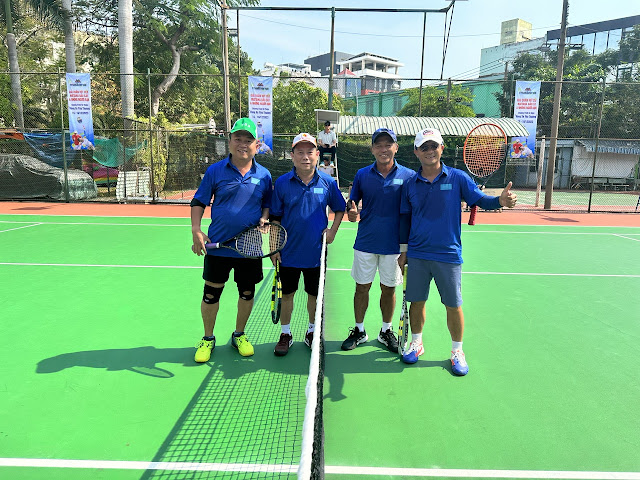 Đồng phục Tennis