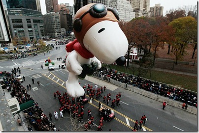 Snoopy Flying Ace Macy Thanksgiving Parade 06