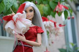 Handmade clothes for Barbie Fashionistas made to move Dolls