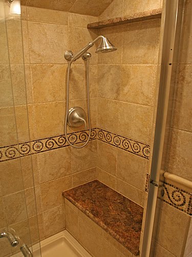 Small Bathroom Shower Tile Ideas