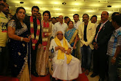 Amala paul vijay reception-thumbnail-62