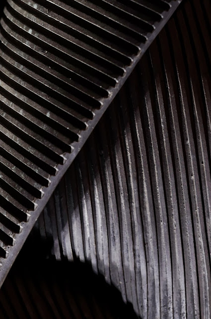 andrew rogers unfurling sculpture public art docklands melbourne australia tim macauley abstract abstraction night 