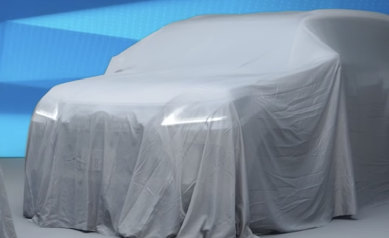 2022 Lexus LX600 will be revealed on October 13
