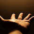 Πώς τα δάχτυλα του χεριού δείχνουν αν είστε επιρρεπής στην κατάθλιψη