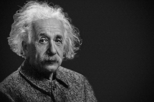 Cómo logró Albert Einstein ser tan inteligente: explorando los factores que contribuyeron a su excepcionalidad en la física teórica.