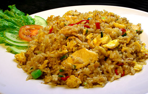 How To Make Nasi Goreng or Fried Rice Typical Of Indonesia | Nilsh Tutorial