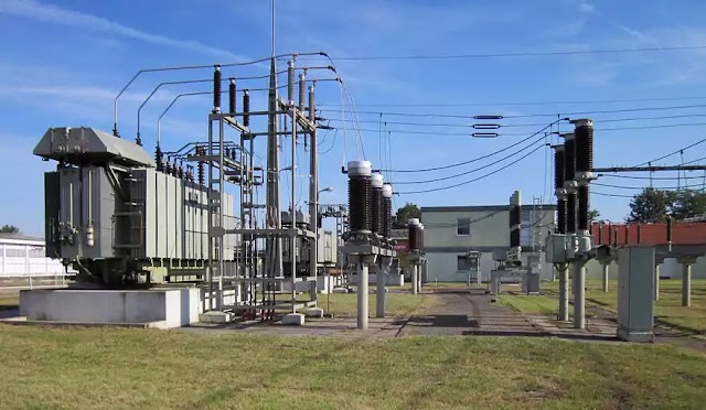 Power station explosion in Australia leaves thousands without electricity