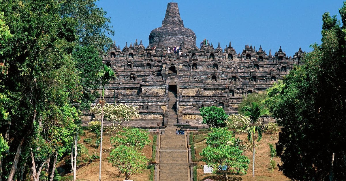 Candi Borobudur Peninggalan Nabi Sulaiman As Menurut KH 