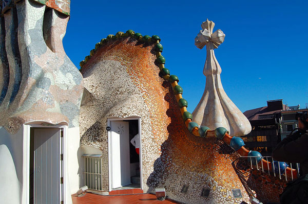 casa batllo spain. The Casa Batllo - Art Nouveau