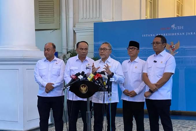 Presiden Prabowo Bentuk Koperasi Desa Merah Putih untuk Lindungi Warga dari Rentenir dan Pinjol