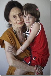 oldest_mom_02