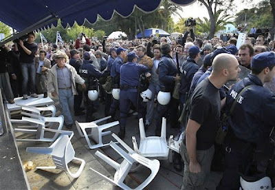 Λαϊκό και πατριωτικό κίνημα με καλούς τρόπους δεν γίνεται