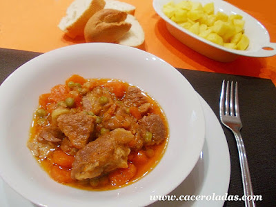 estofado de cerdo con verduras