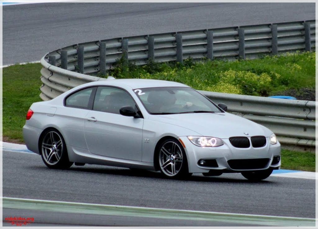 Latest Nature Wallpapers 2011. BMW 335is Coupe (2011)