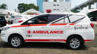 Ambulance Toyota Kijang Innova