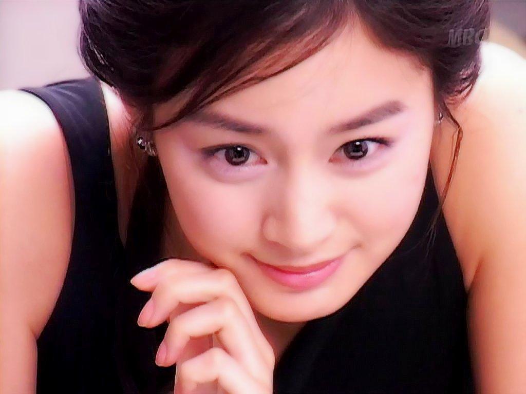 Charmian Chen: Best Kim Tae Hee Wallpaper Collection